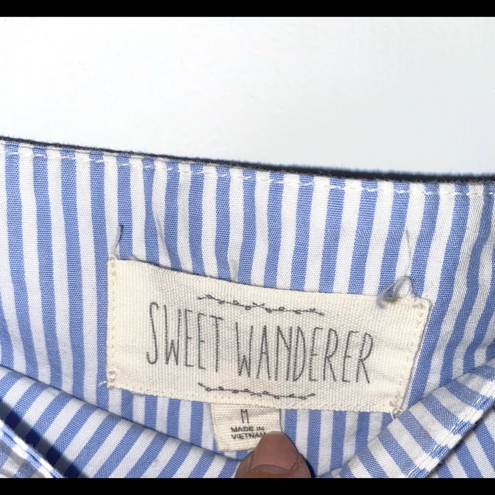 Over the shoulder top - Picture 2 of 2